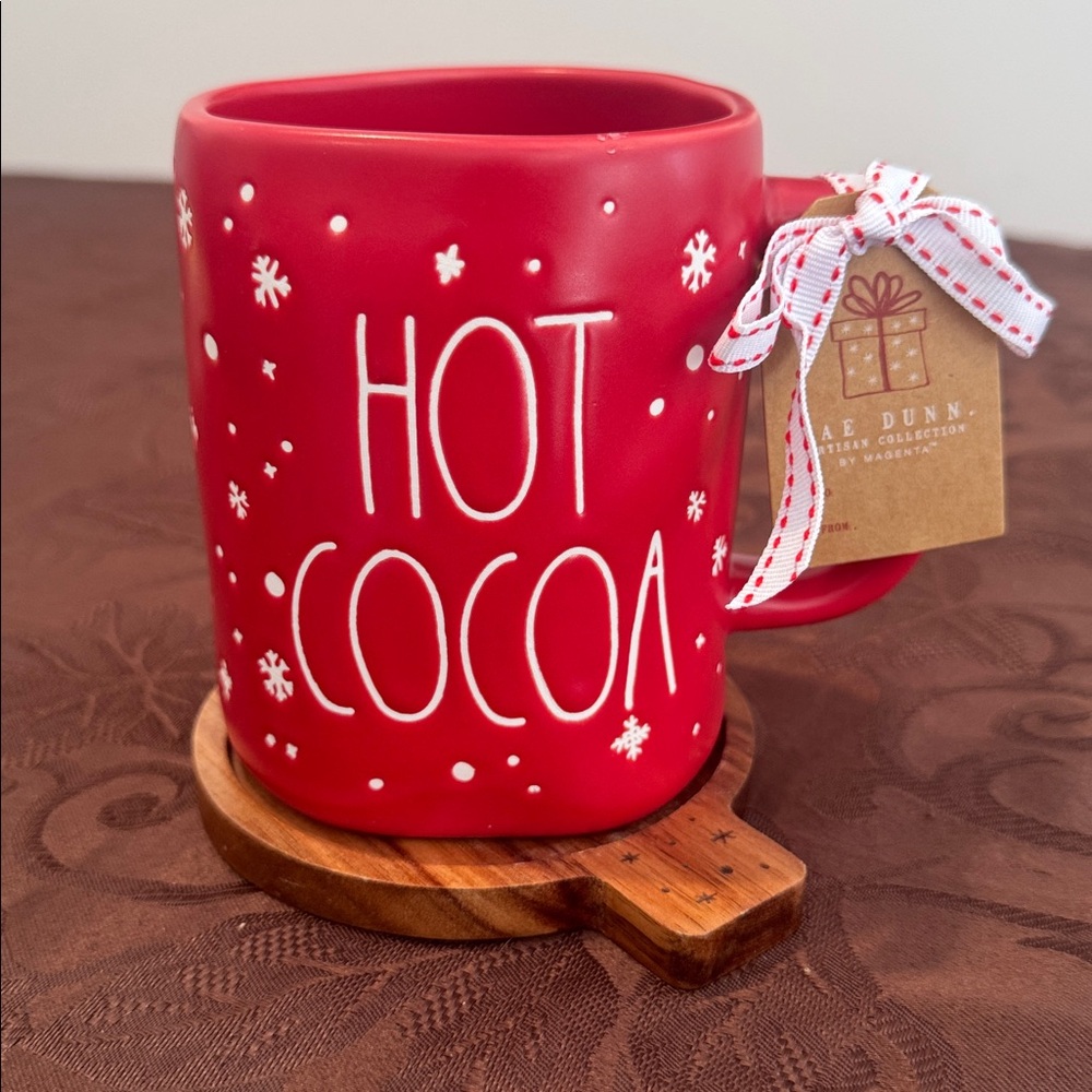 ❄️ Rae Dunn Holiday Mug with Matching Coaster - Picture 11 of 11